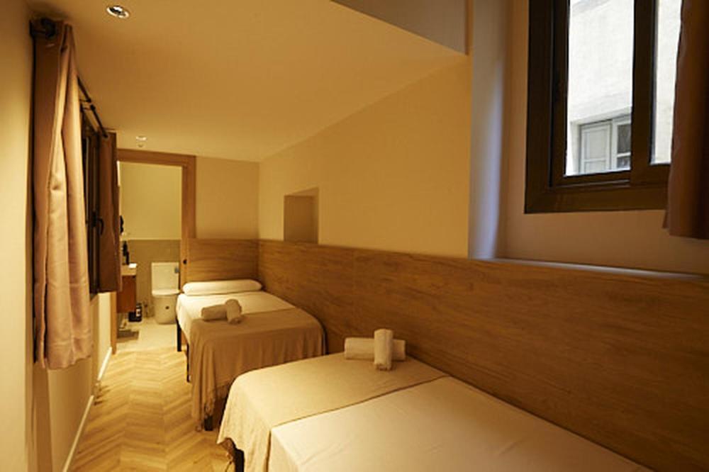 Ella Hostel Boqueria Barselona Dış mekan fotoğraf