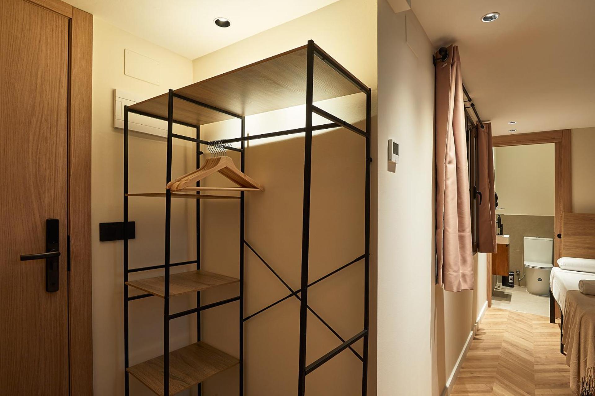 Ella Hostel Boqueria Barselona Dış mekan fotoğraf